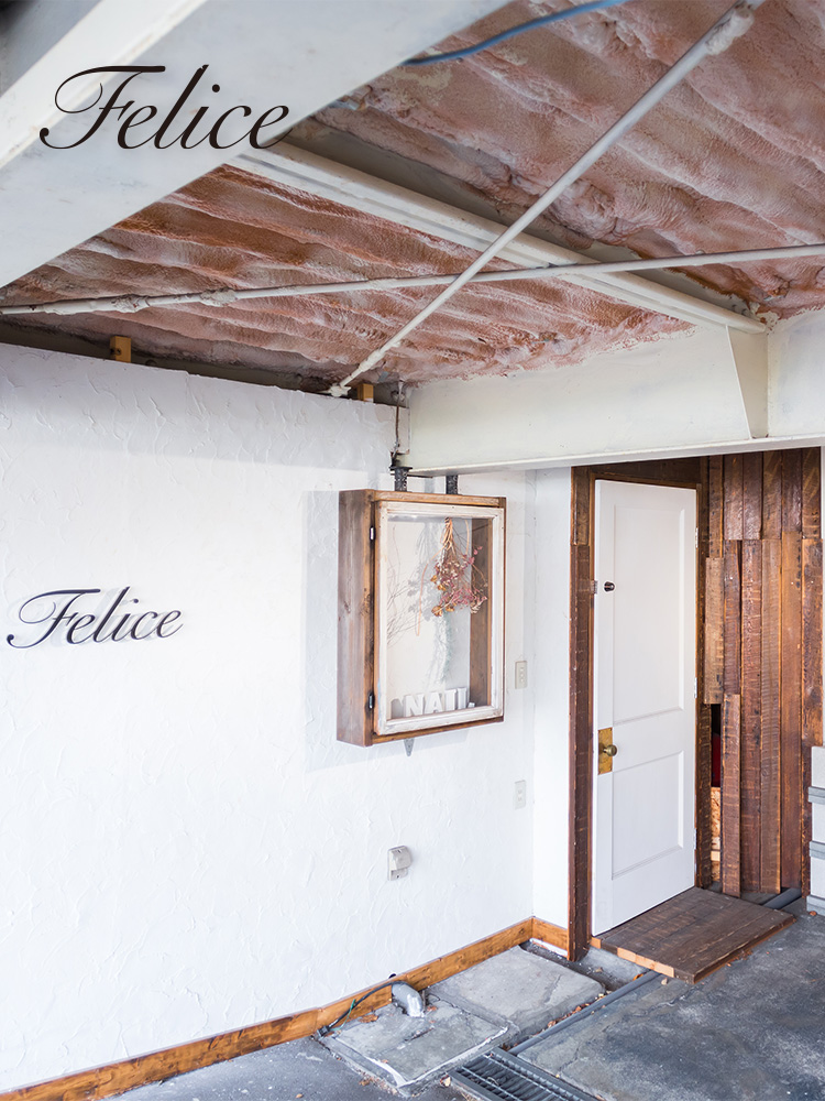 Feliceは落ち着いたニュアンスネイルが得意です